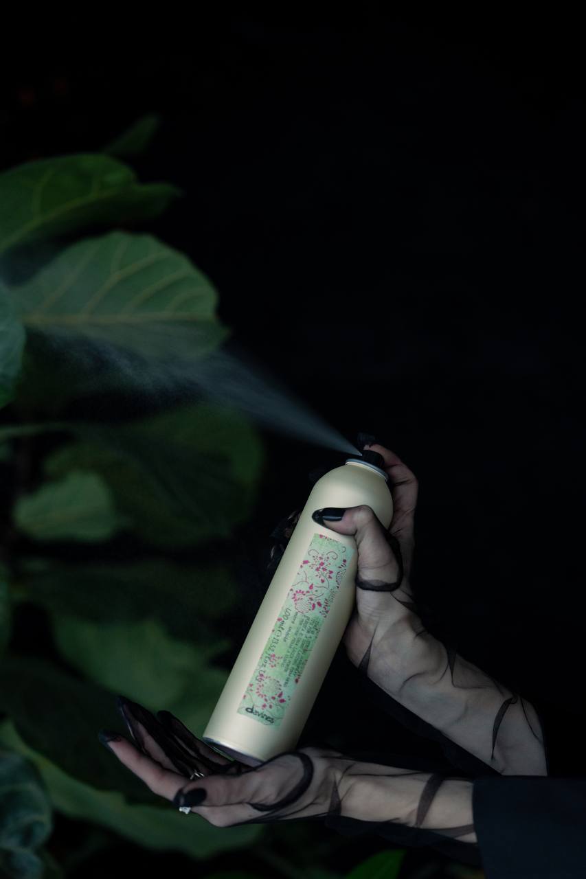 STRONG HAIR SPRAY | STINGRAS NOTURĪBAS MATU LAKA ILGNOTURĪGAM MATU IEVEIDOJUMAM