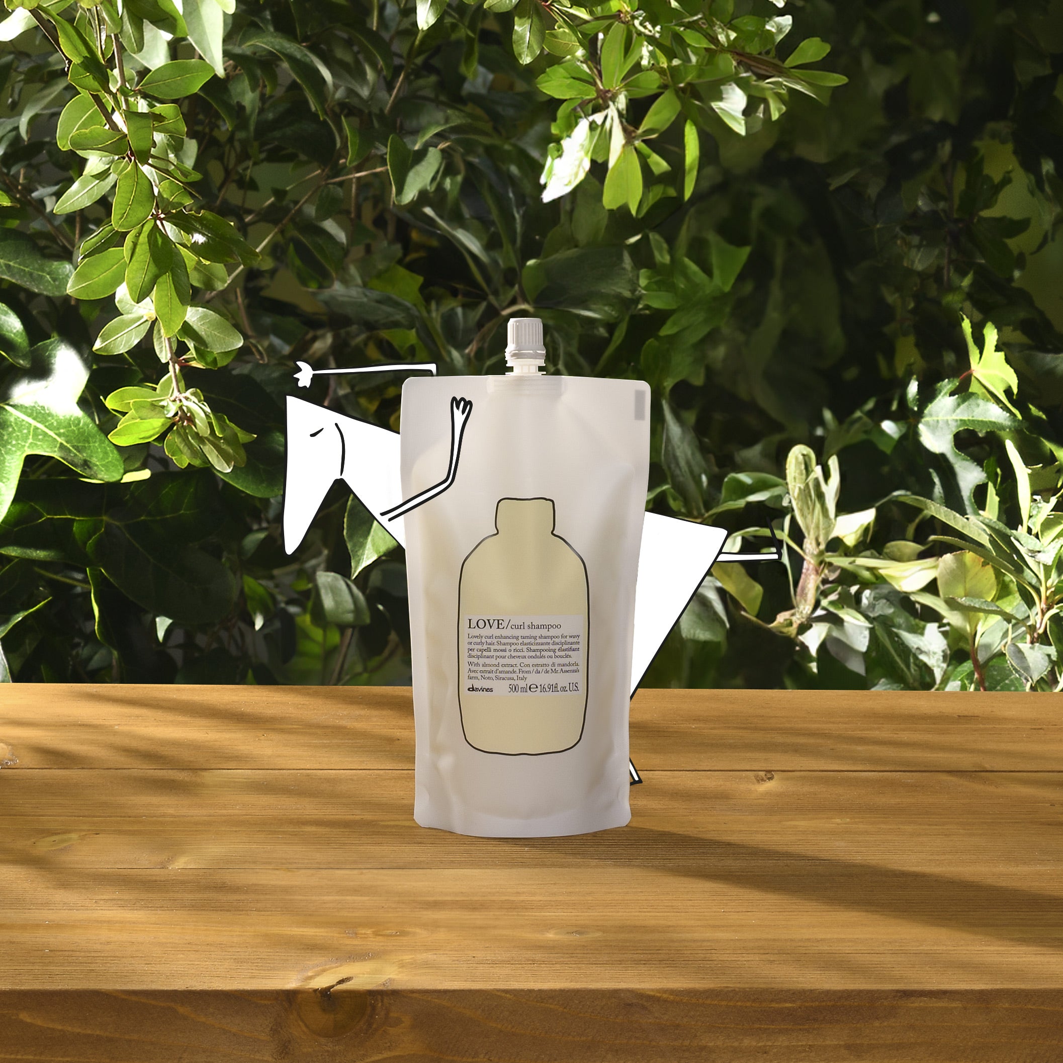 LOVE CURL ŠAMPŪNS CIRTU PASTIPRINĀŠANAI
